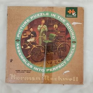 Vintage over 650 circle Jaymar picture puzzle